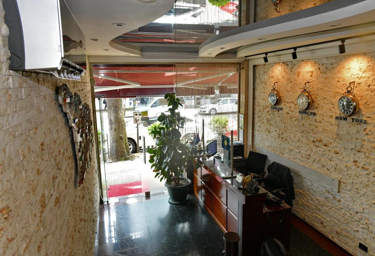 Antika Hotel บาทูมิ ภายนอก รูปภาพ