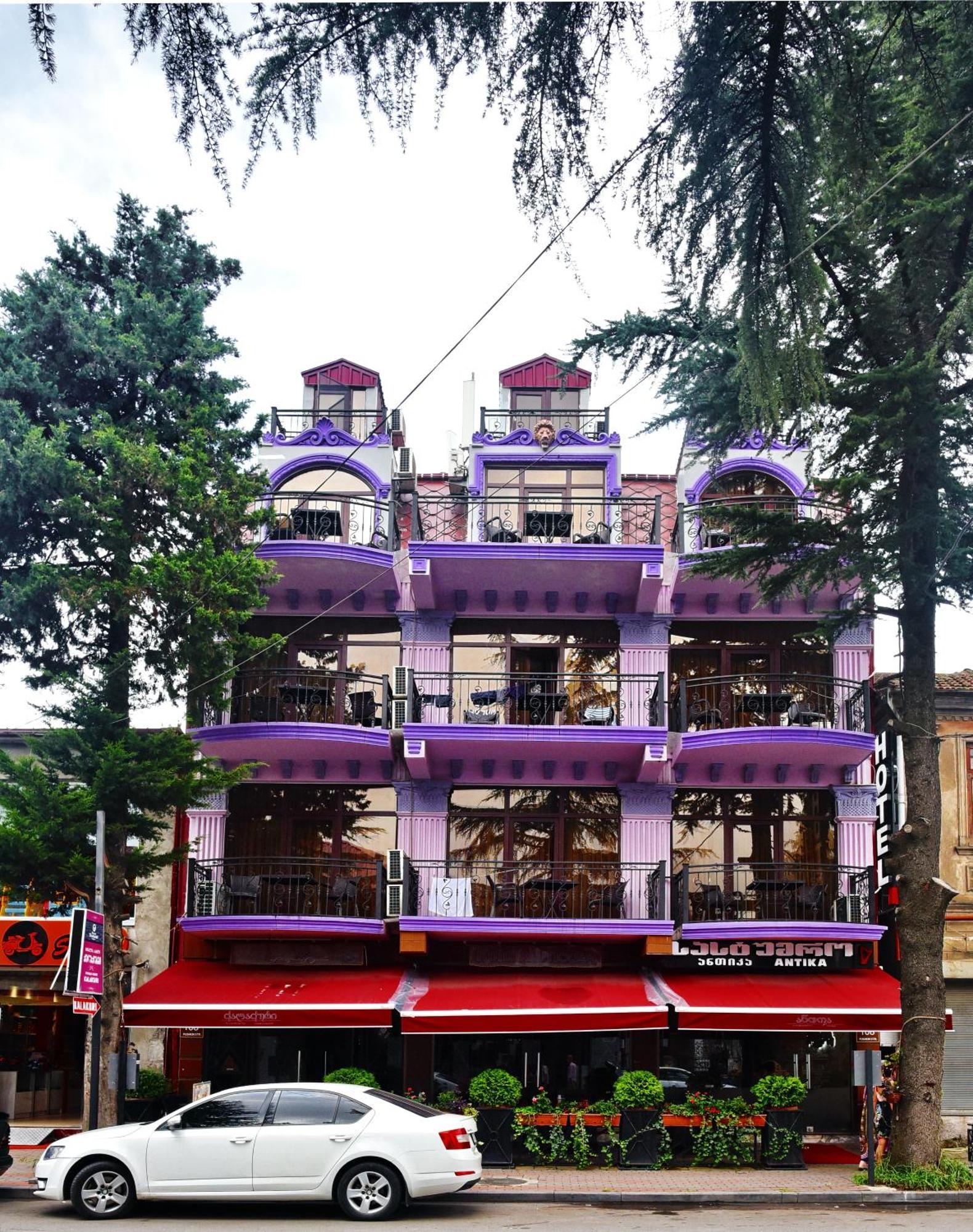 Antika Hotel บาทูมิ ภายนอก รูปภาพ